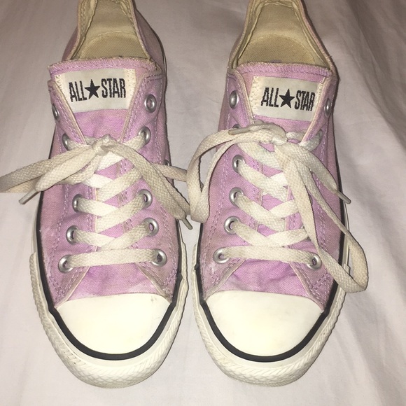 pastel purple converse
